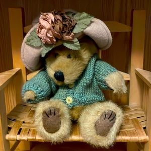 Boyds Bear Mrs. Trumbull
